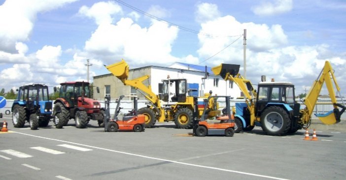 Получите тракторные права без стресса - сопровождение от А до Я